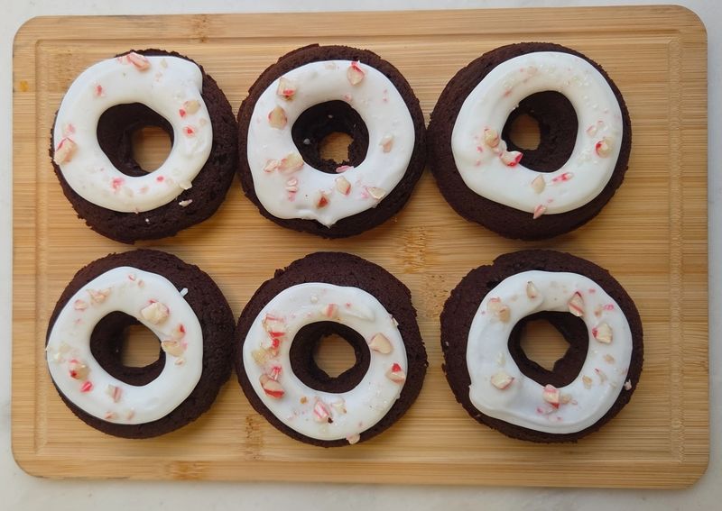 Vanilla /or/ Peppermint Chocolate Donuts (GF &amp; V)