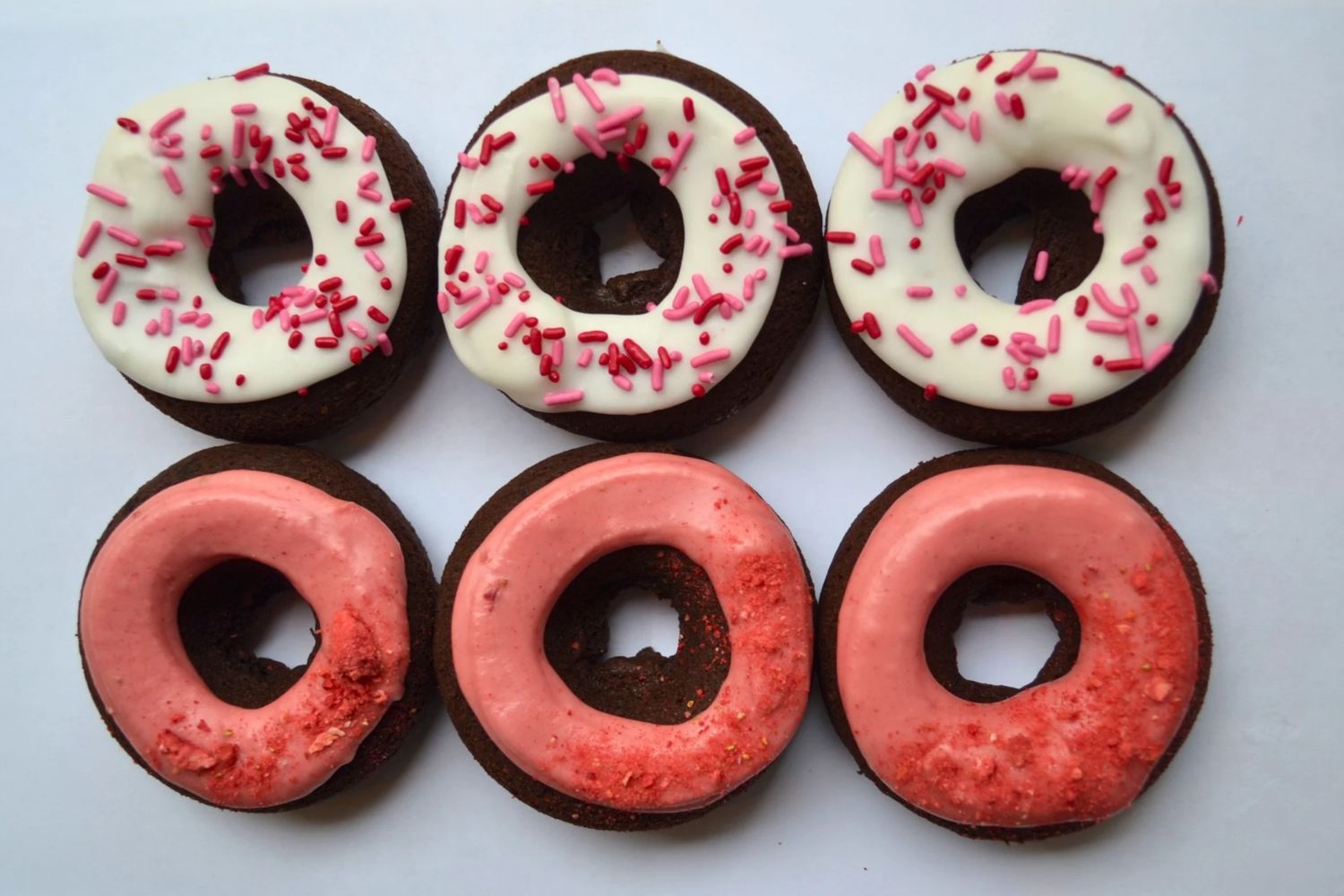 Chocolate Donuts - Vanilla/Strawberry Glaze (GF & V) Chocolate Donuts - Vanilla/Strawberry Glaze (GF & V)
