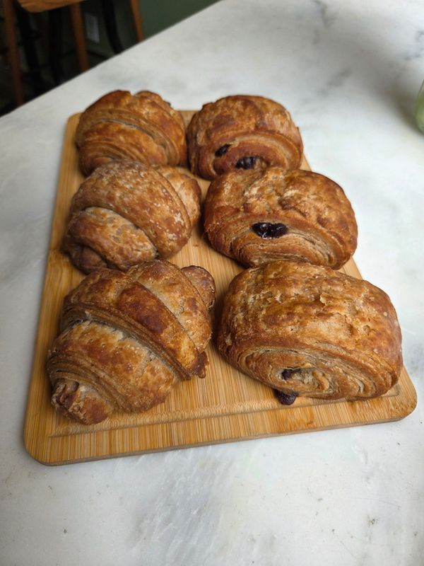 Croissant Box