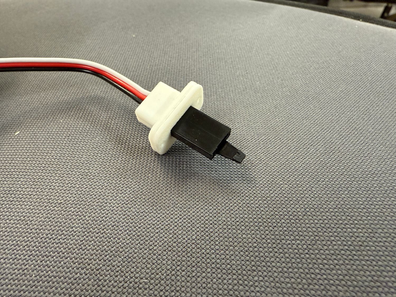 Halterung Servo Connector