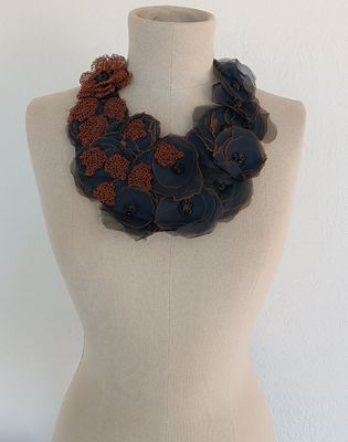Collana "ORGANZA"