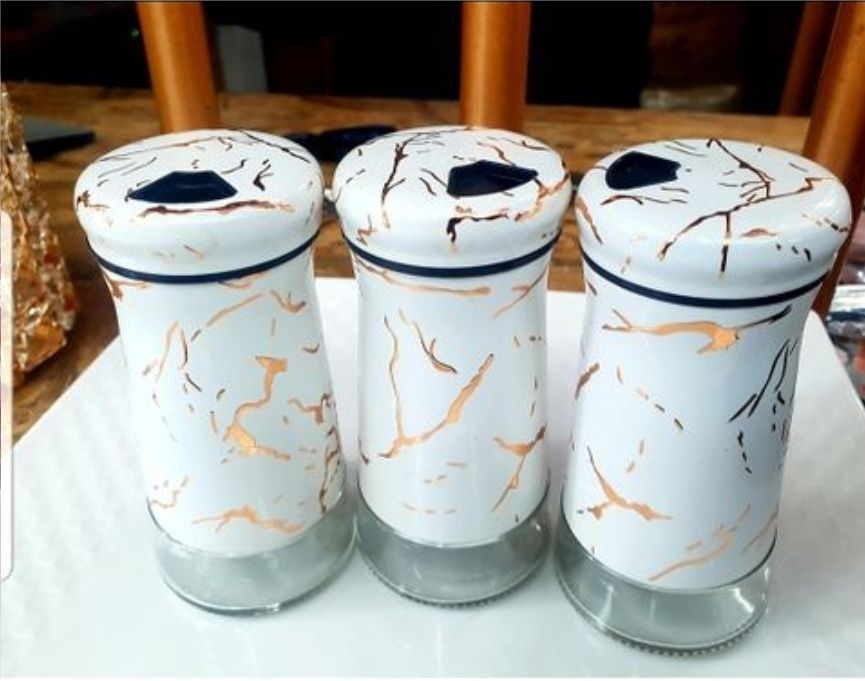 Salt shakers
