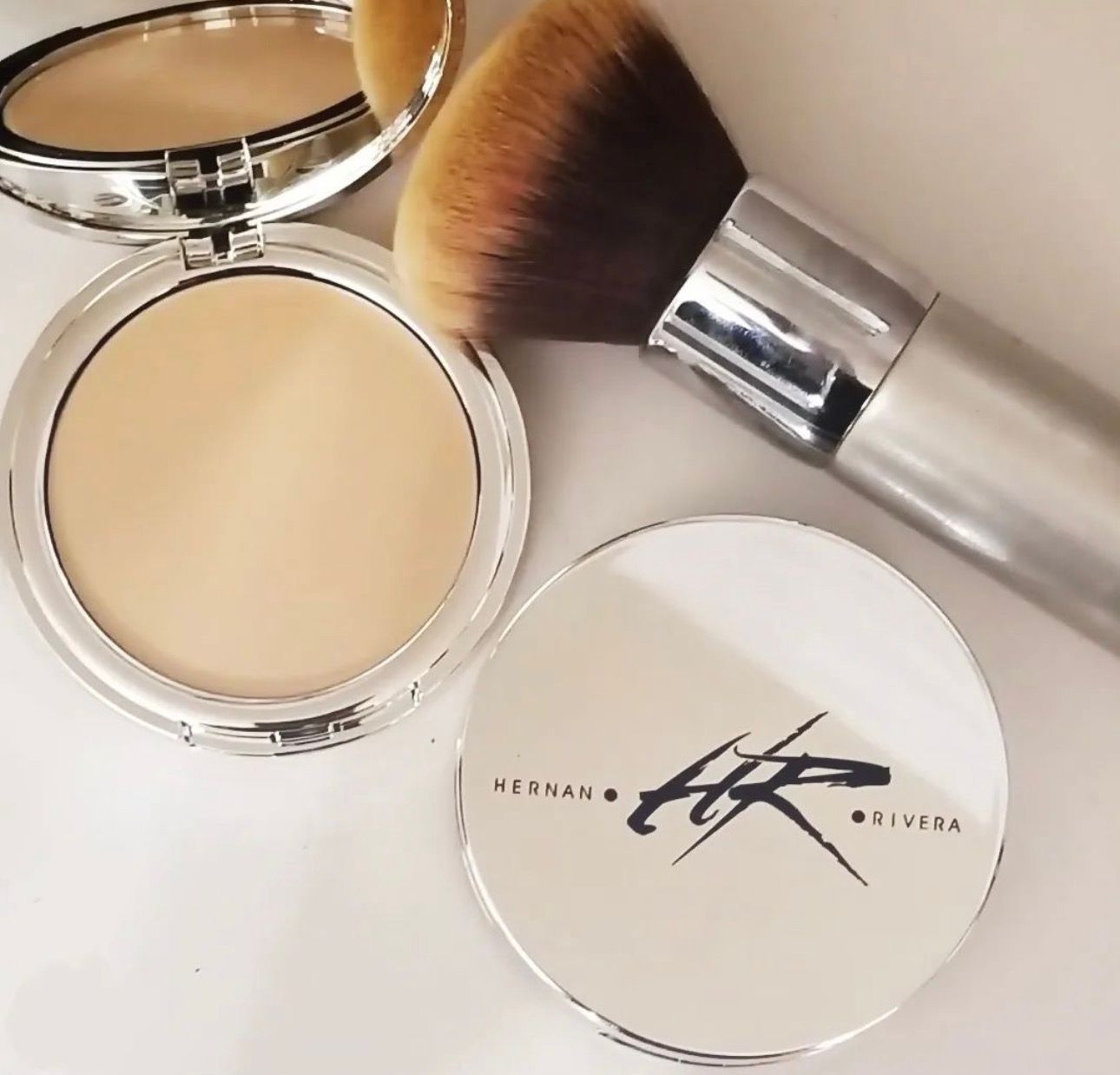 Waterproof Translucent Powder