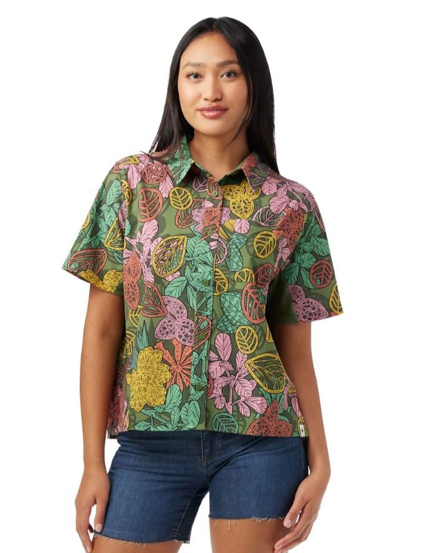 Women’s Everyday Short Sleeve Button Down