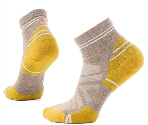 Women&#39;s Hike Targeted Cushion Ankle Socks, COLOR: FOSSIL, SIZE: M