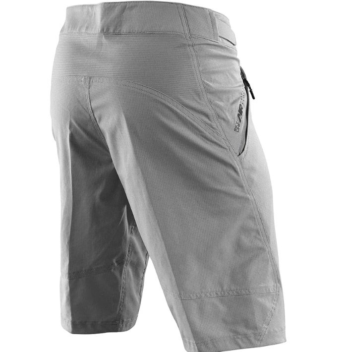 Men's Skyline Air Short