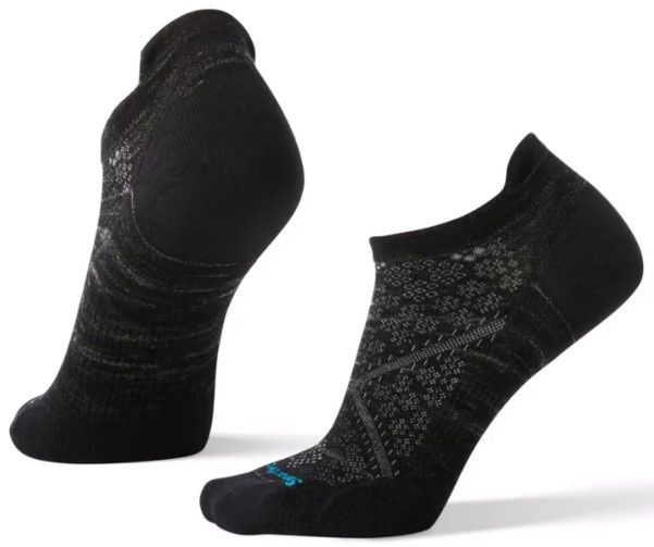 Smartwool Women&#39;s PHD Run Ultralight Micro Sock, COLOR: BLACK, SIZE: L
