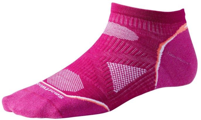Smartwool Women&#39;s PHD Run Ultralight Sock, COLOR: BERRY, SIZE: M