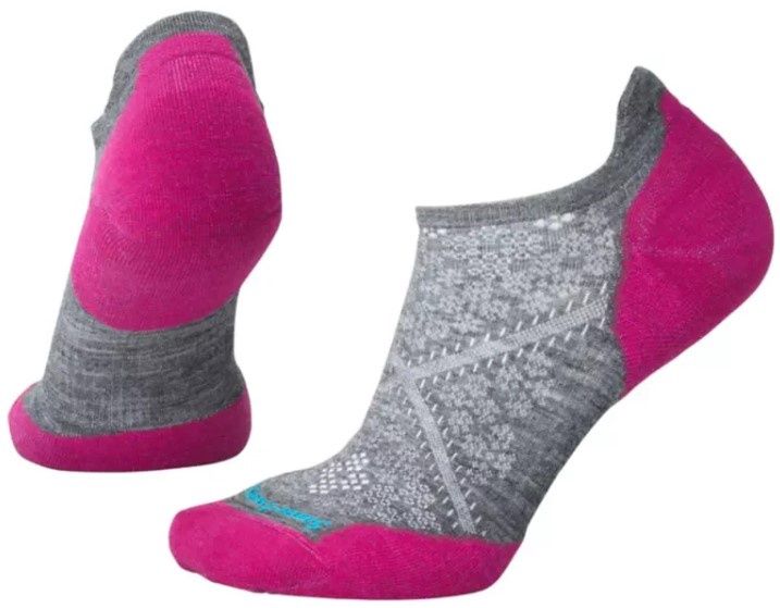 Smartwool Women&#39;s PHD Run Light Elite Cushion Sock, COLOR: MEDIUM GRAY, SIZE: L