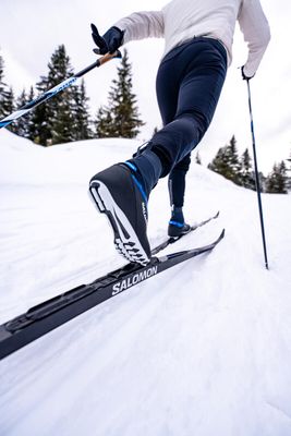 Cross Country Skis &amp; Snowshoes