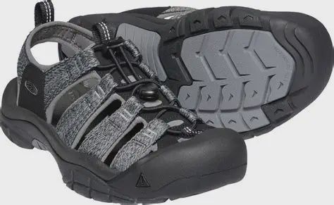 Keen Newport H2 Sandal, COLOR: BLACK/STEEL GREY, SIZE: 11.5