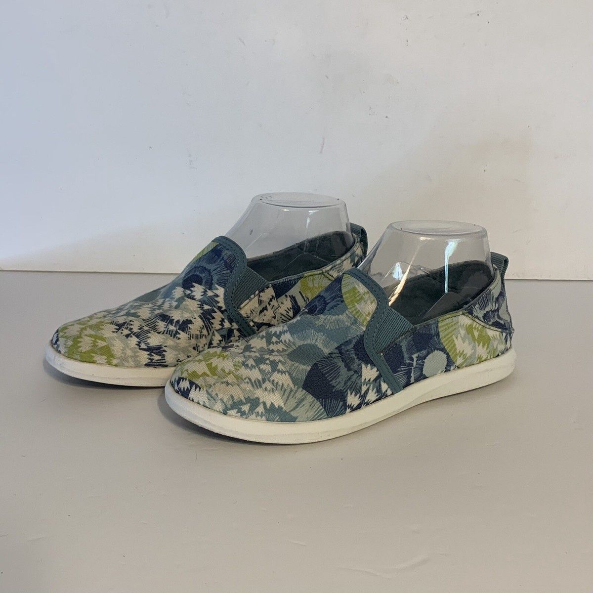 Olukai Women&#39;s Haleiwa Pai Shoe, COLOR: DUSK/LEHUA, SIZE: 8