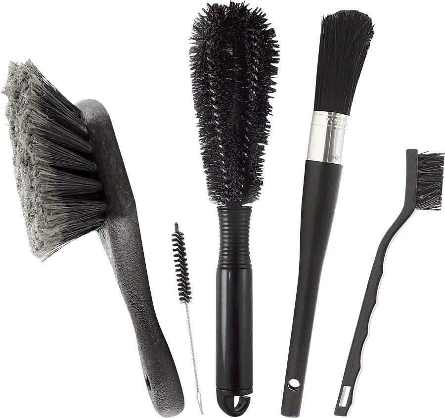 Finish Line Brush Set