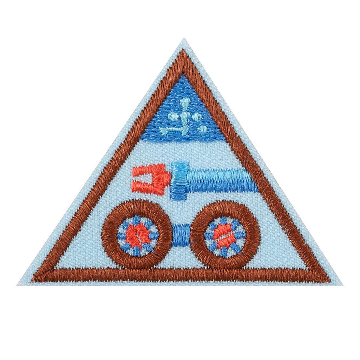 Brownie Designing Robots Badge