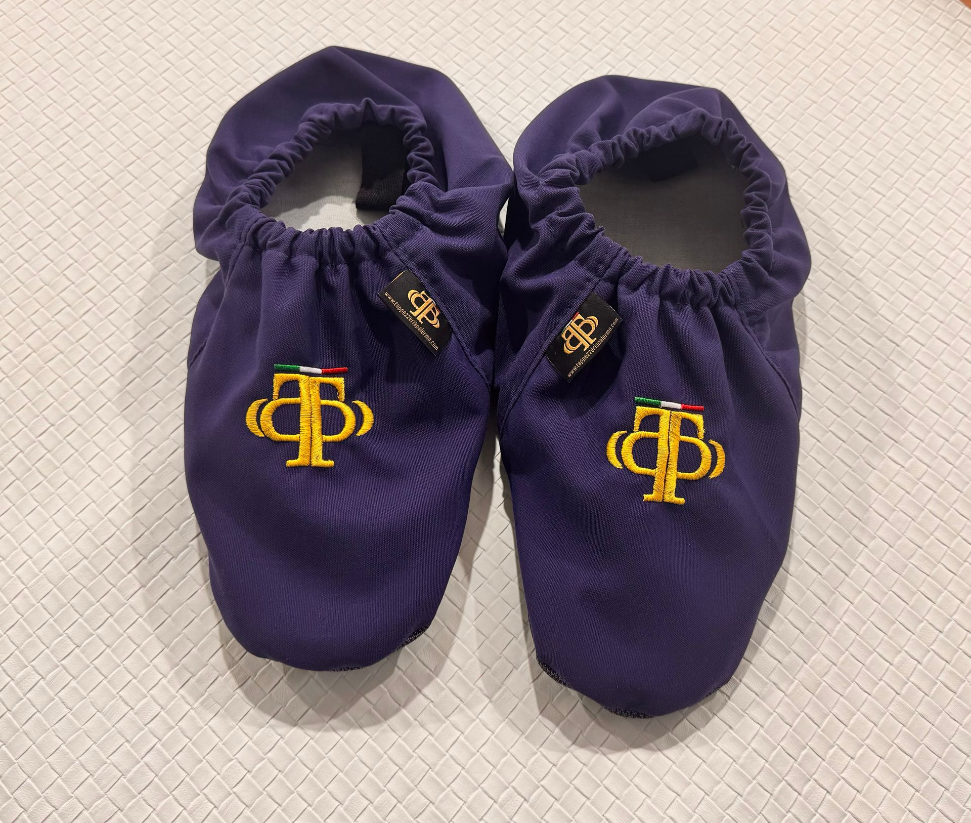 25 paia Copriscarpe nautica con logo ricamato