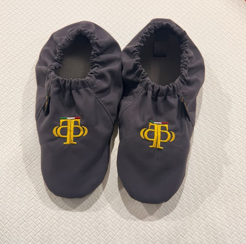 25 paia Copriscarpe nautica con logo ricamato