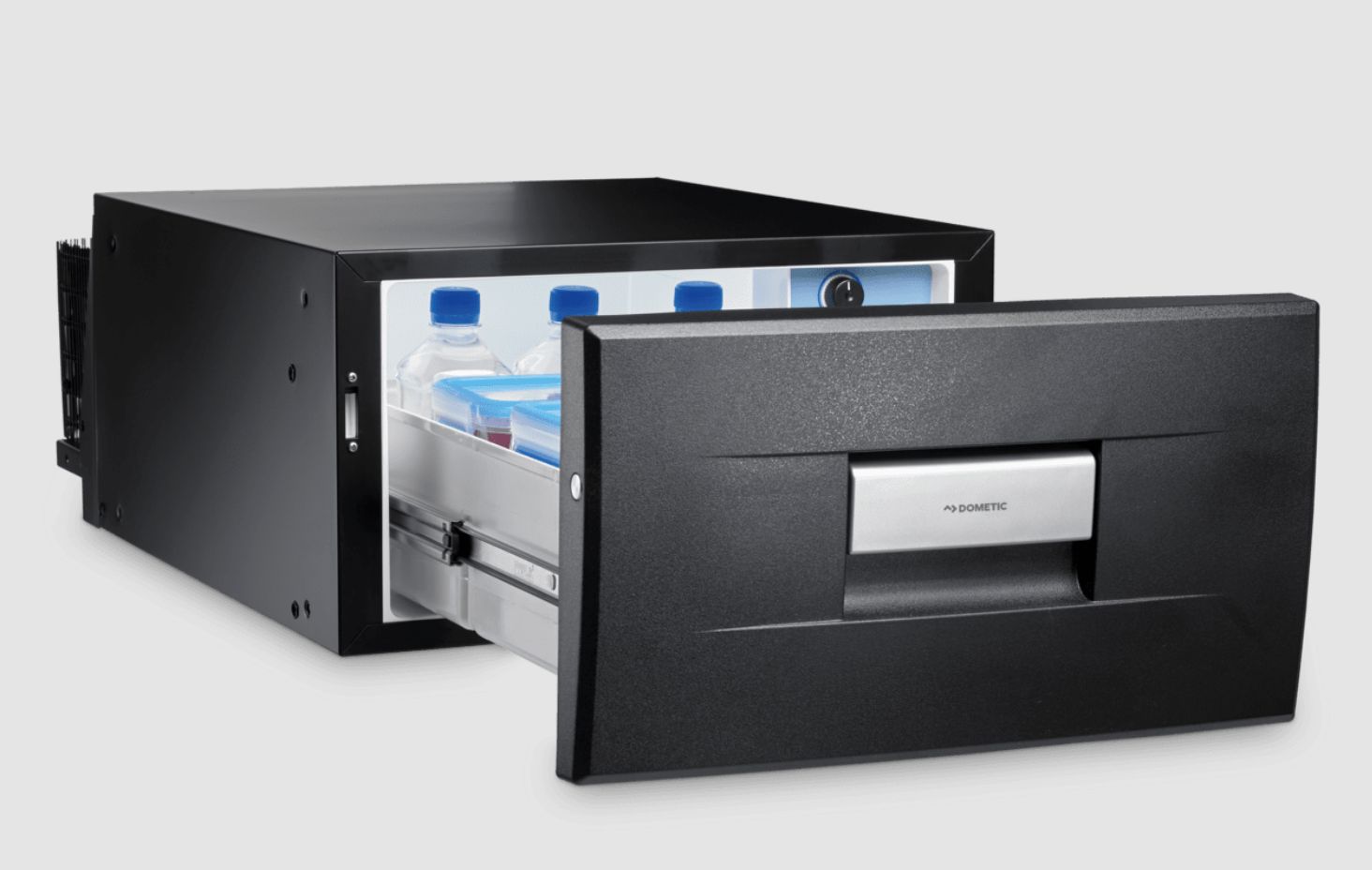 CO-Dometic CoolMatic CD 30