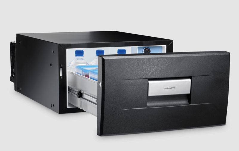 CO-Dometic CoolMatic CD 30