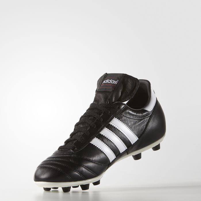 Adidas Copa Mundial, Size/Color: 6.5 - Black/White