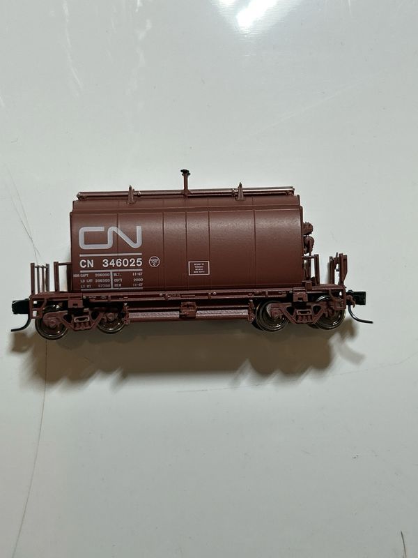Rapido - "N" Gauge NSC Barrel Ore Hopper - CN Rail