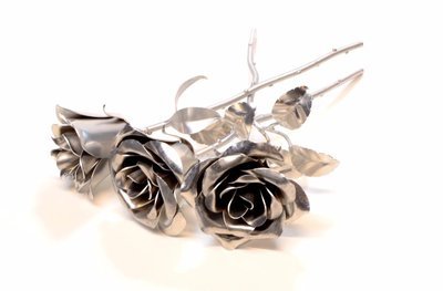 Bare Aluminum Single Rose