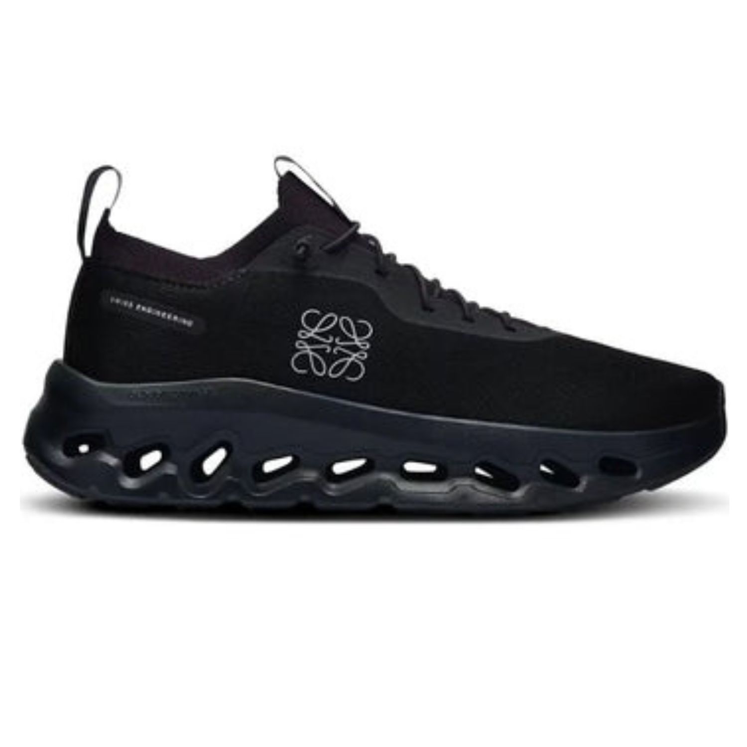 ON Cloud Title Loewe 2 - Black