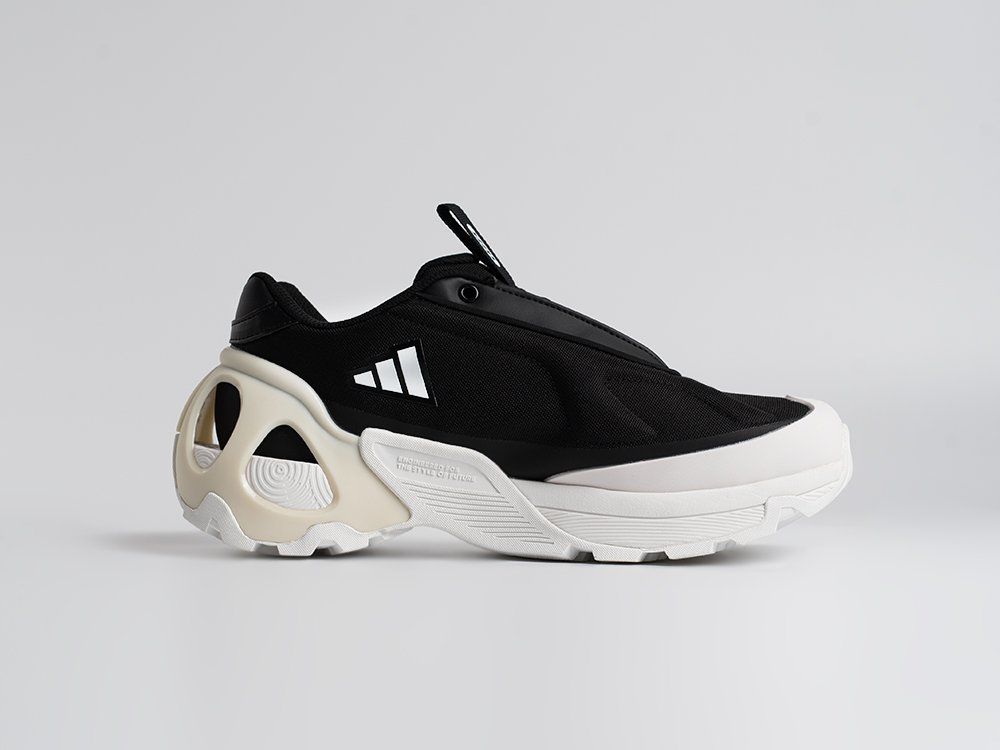 Adidas Wonder Runner (Black &amp; White)