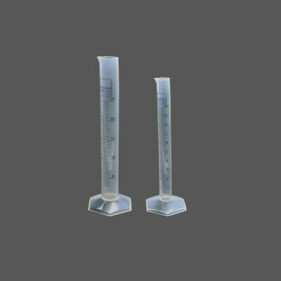 Plastic Graduated Cylinders