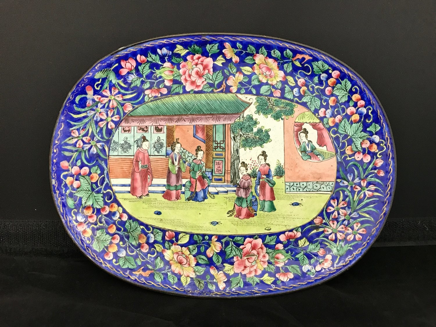 Mid - Late 19th century Oval Chinese Cantonese Enamel Dish