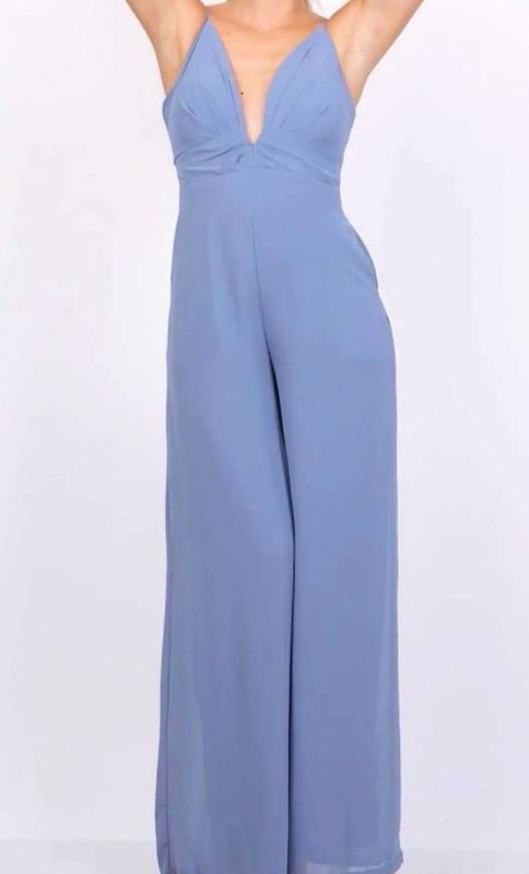 Collezione cerimonia tuta azzurra