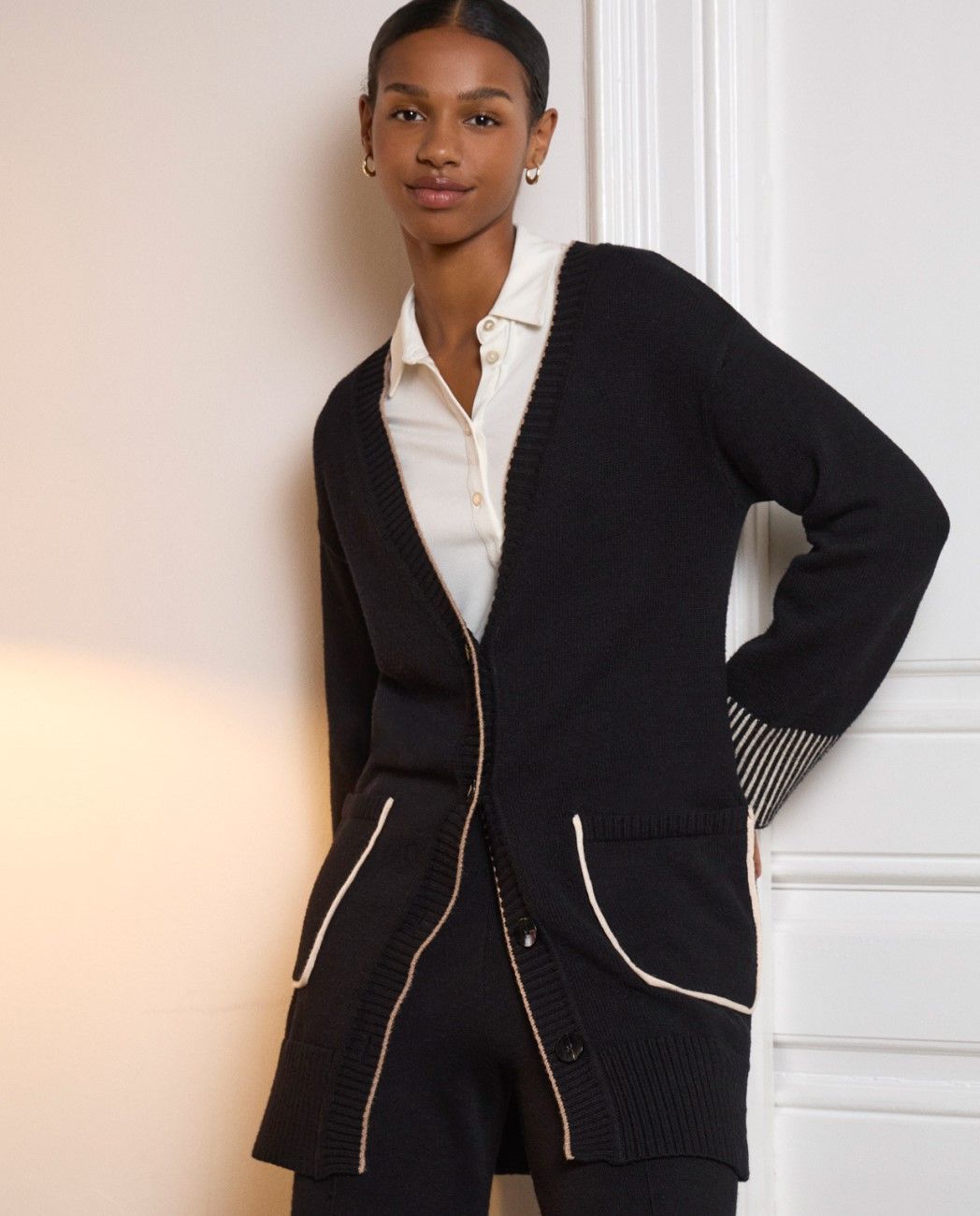 Surkana cardigan profilo nero