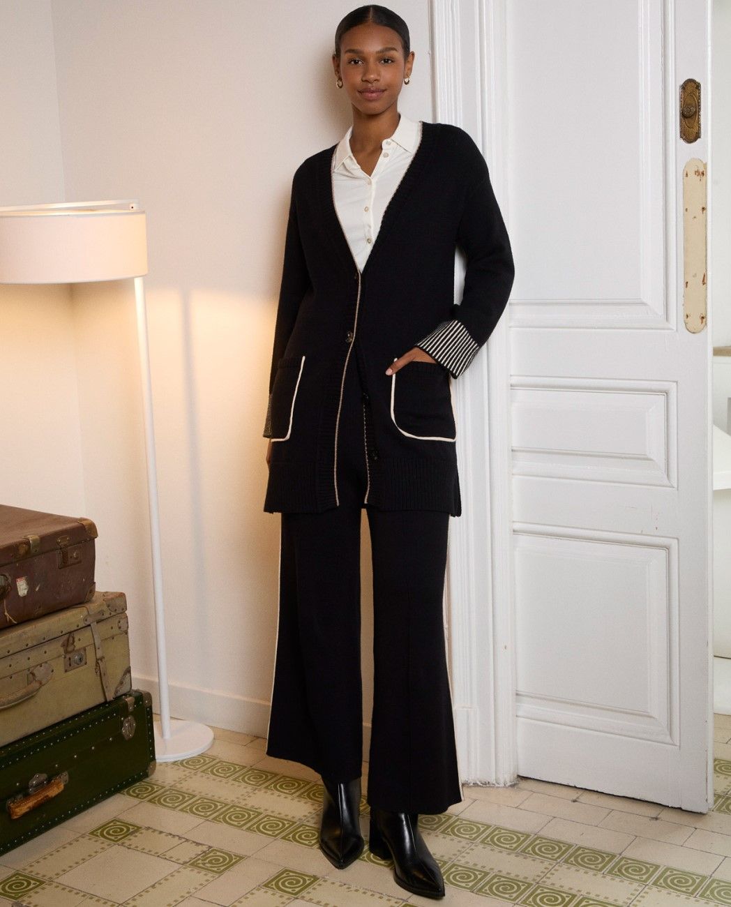 Surkana pantalone profilo nero