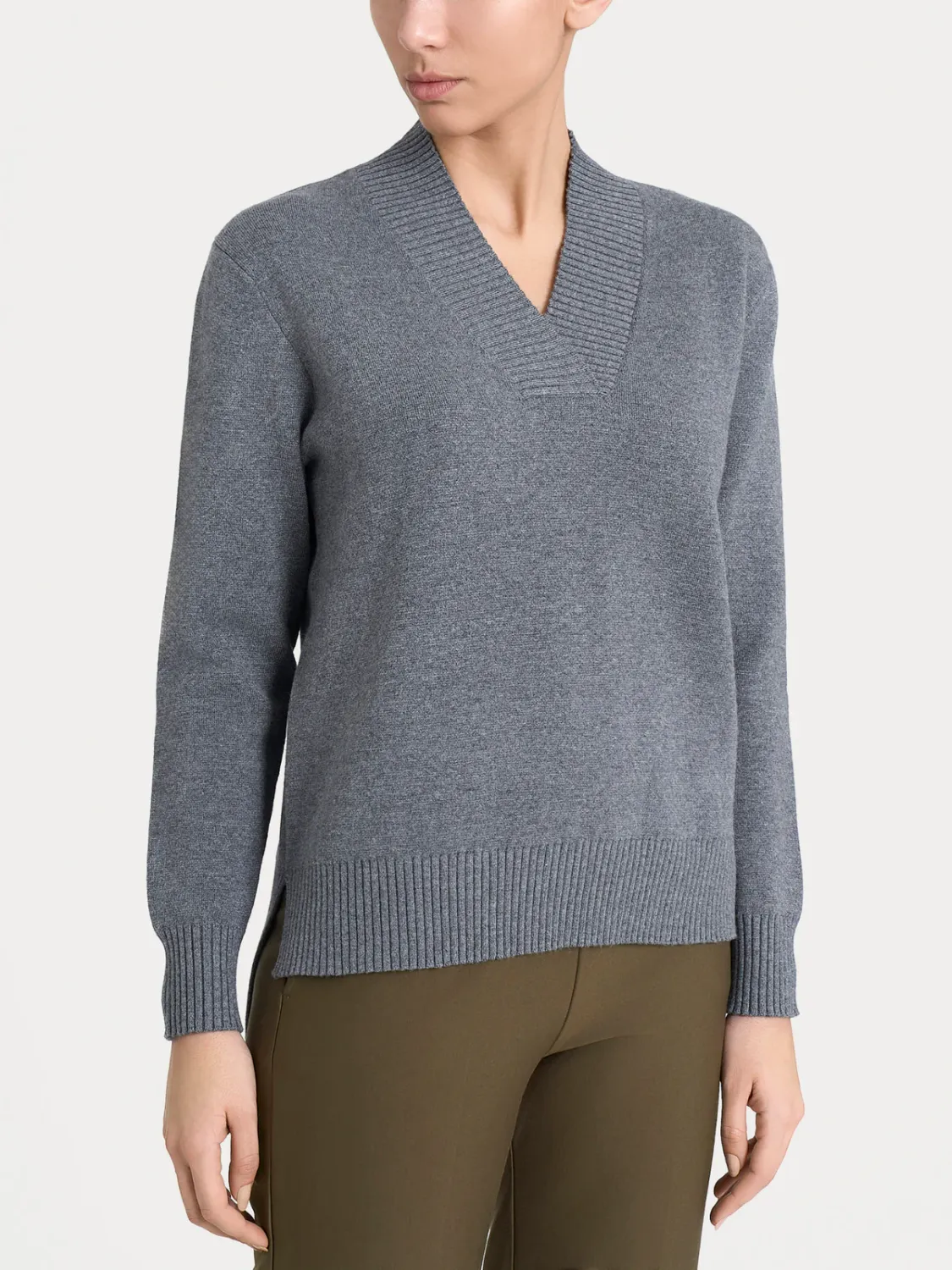 Ragno maglia a V grigia