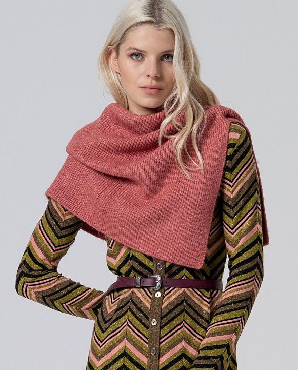 Surkana poncho corto rosa