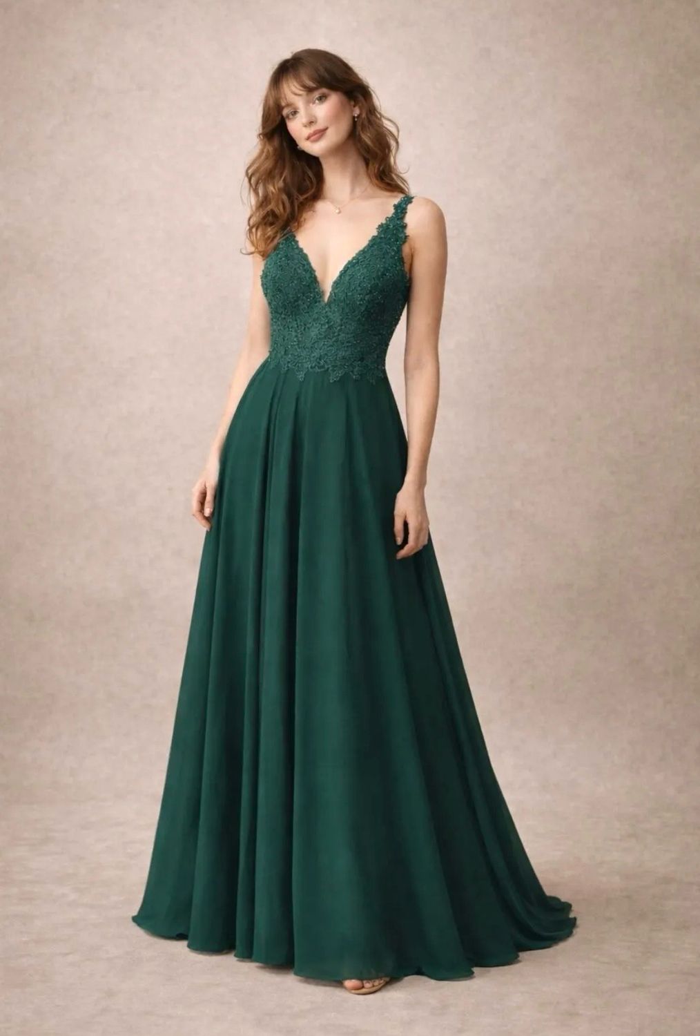 Collezione cerimonia abito corpetto ricamato verde bosco