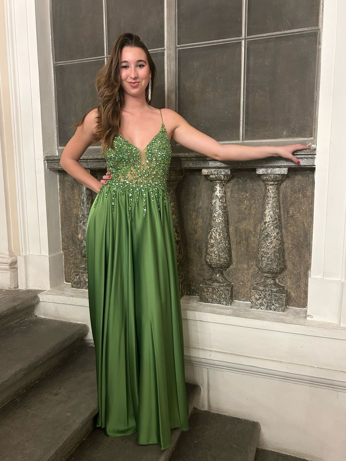 Collezione cerimonia abito corpetto verde oliva