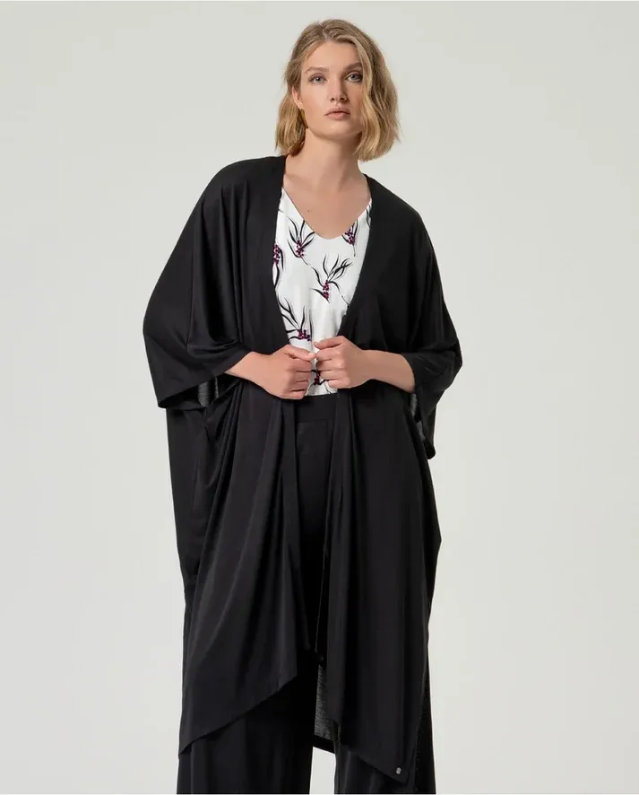 surkana cardigan lungo nero