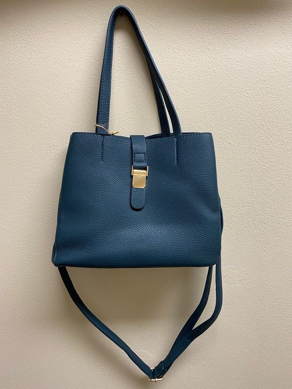 Borsa a spalla petrolio