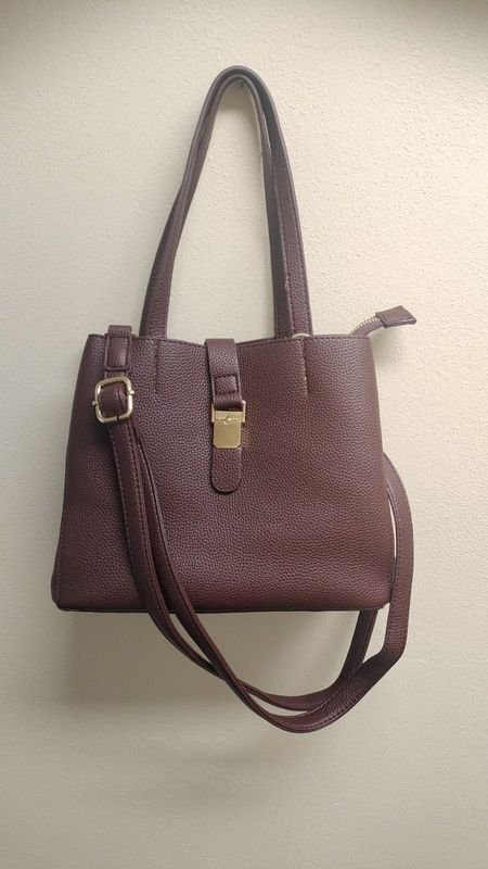 Borsa a spalla prugna