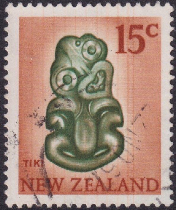 New Zealand 1967 15c Tiki with Multiple Doctor Blade Flaws