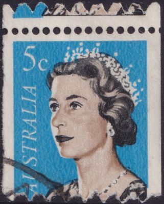 Australia 1967 5c Coil with Dispenser Error and Hairline