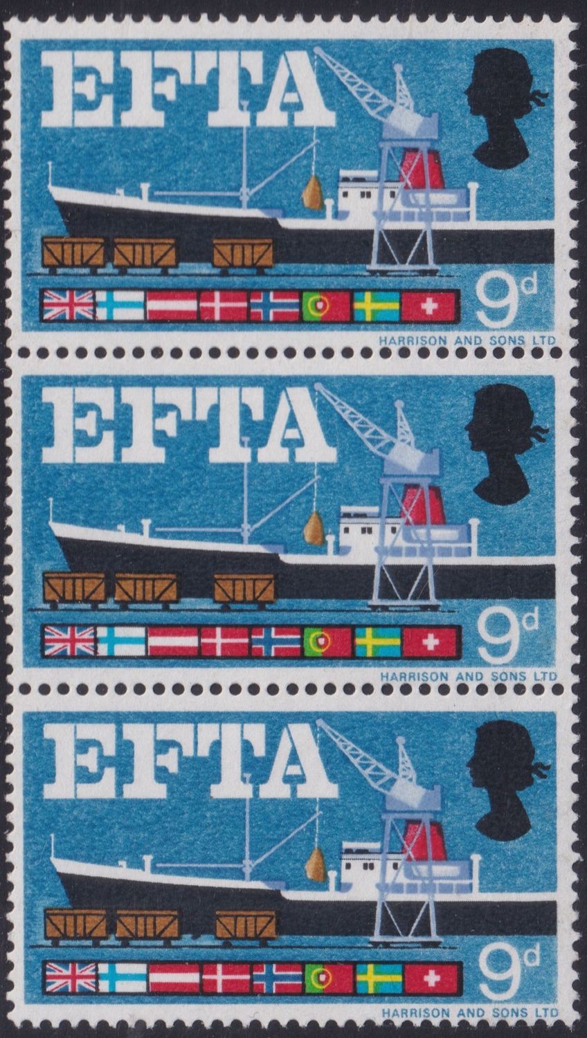 GB 1967 9d EFTA Strip with Quay Flaw