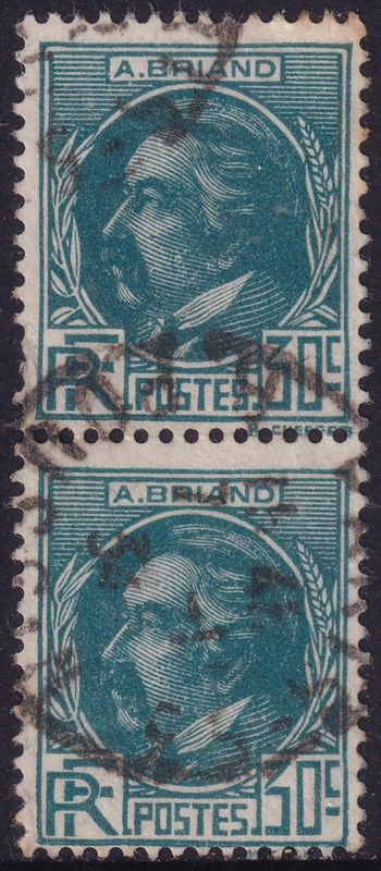 France 1933 30c Green Briand Pair