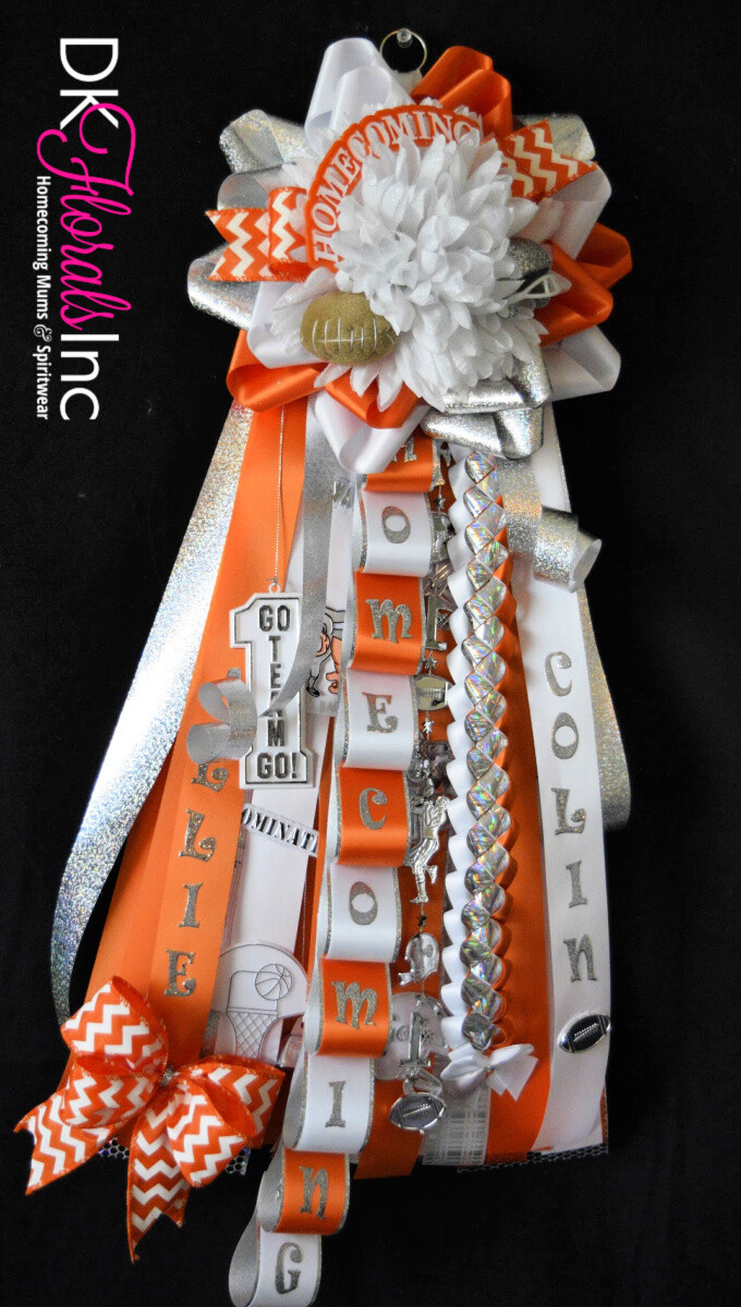 The Essential Homecoming Garter