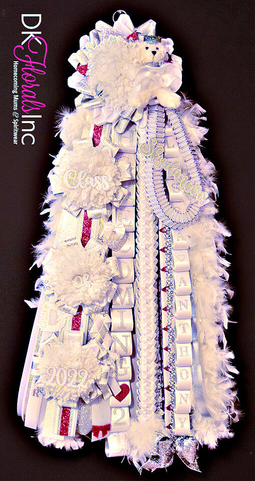 The Elite Single Homecoming Mum