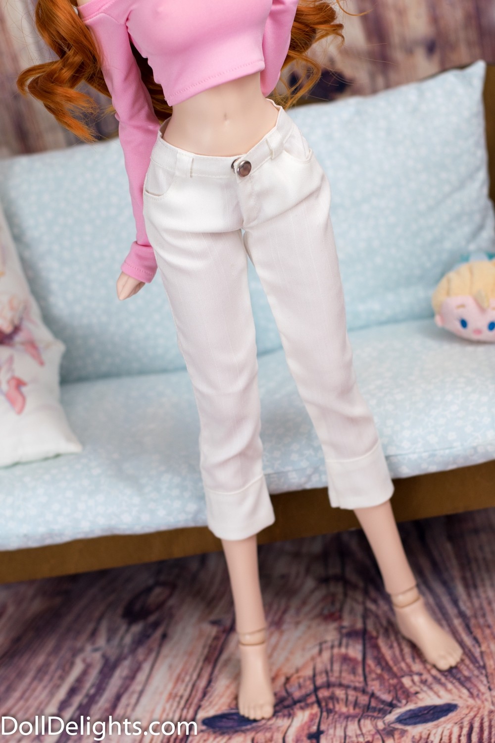 Cuffed White Capris
