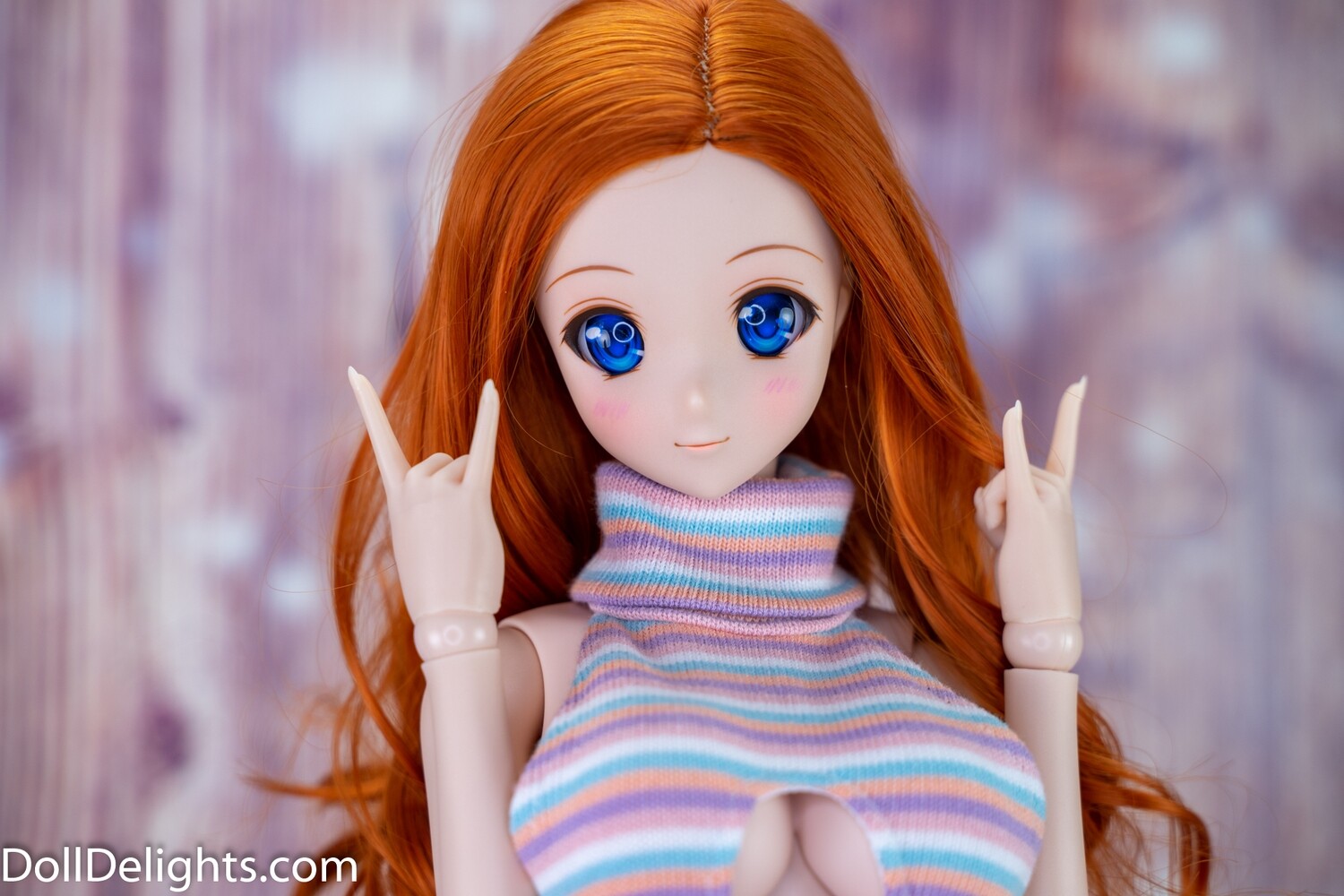 Doll Delights Hand #3 - The Horns Doll Delights Hand #3 - The Horns