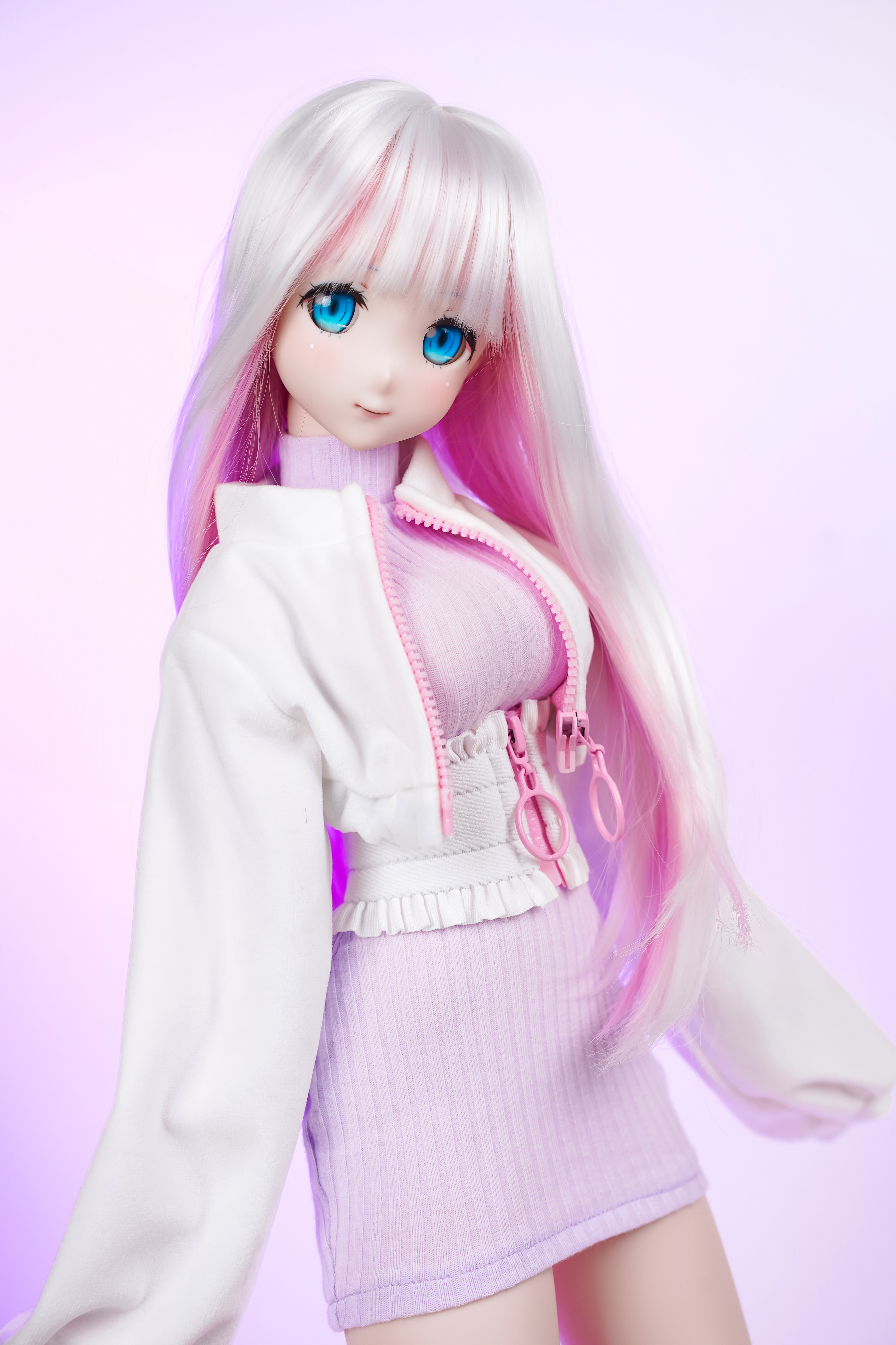 Doll Delights Hand #5 - Anime Hand Heart