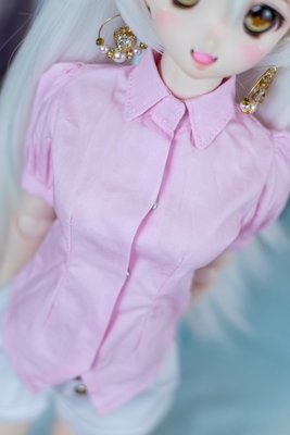 Fitted Short Sleeve Button-up
