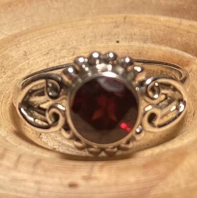 Round Garnet Ring